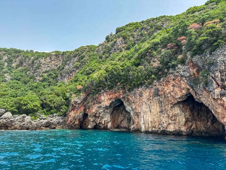 shutterstock_2534291893